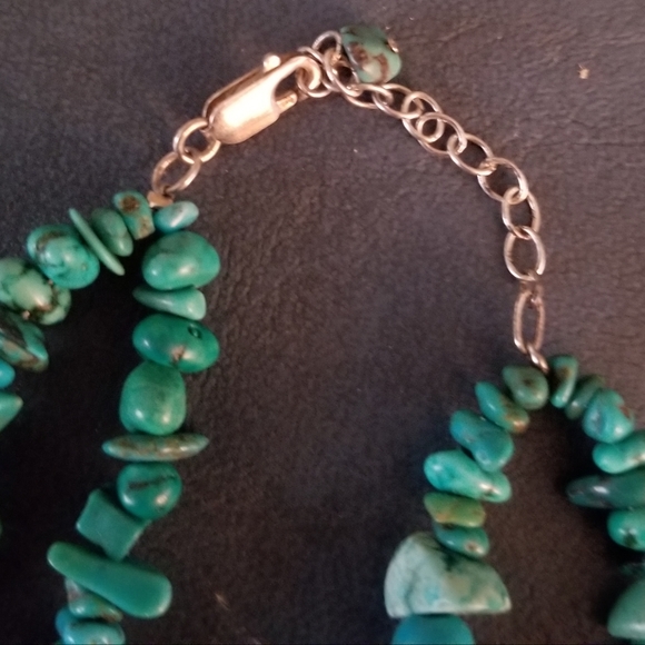 Turquoise Double-Stranded Puka Shell Necklace - Picture 2 of 2